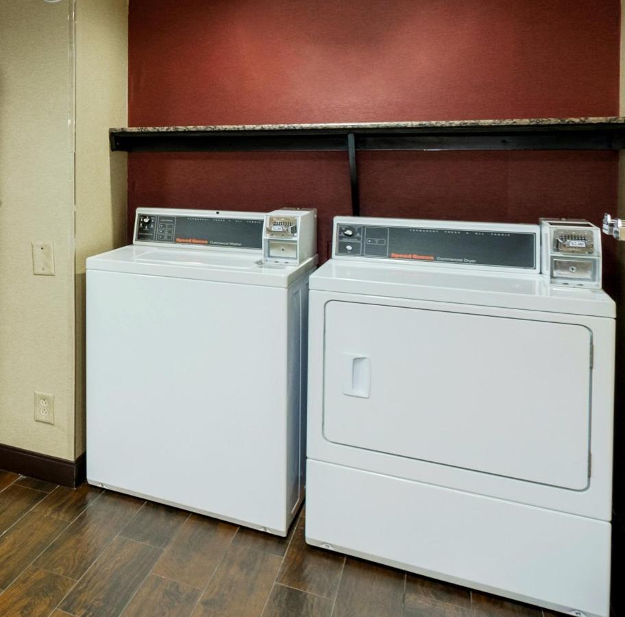 Red Roof Inn Columbus West - Hilliard New Rome Экстерьер фото
