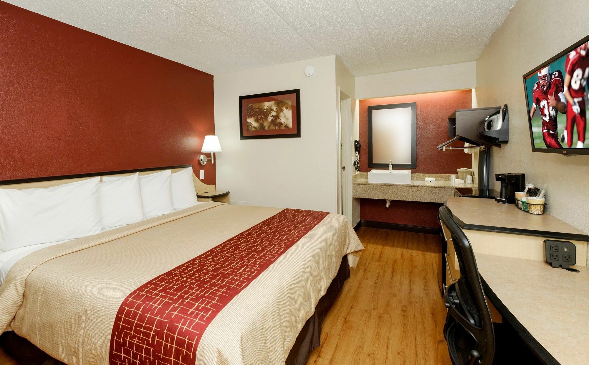 Red Roof Inn Columbus West - Hilliard New Rome Экстерьер фото